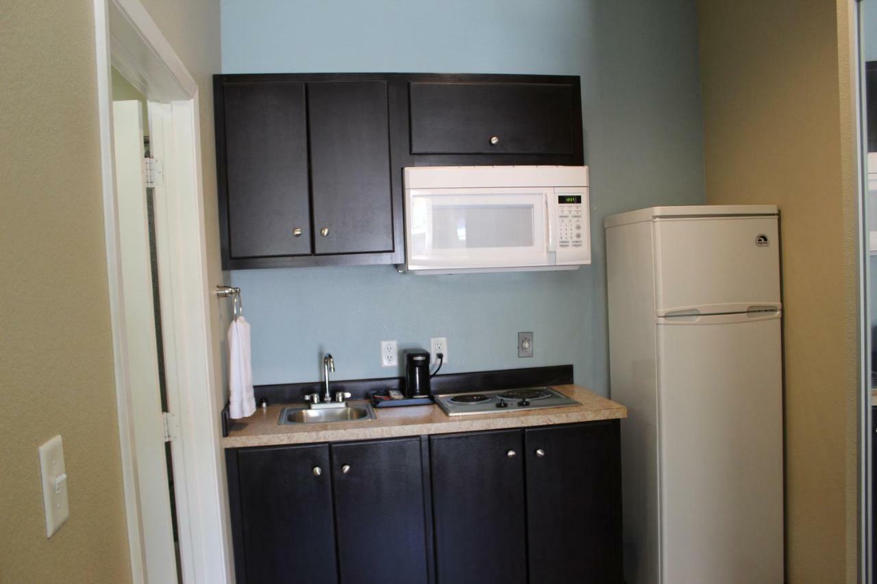 Horizon Inn & Suites Pearsall 外观 照片