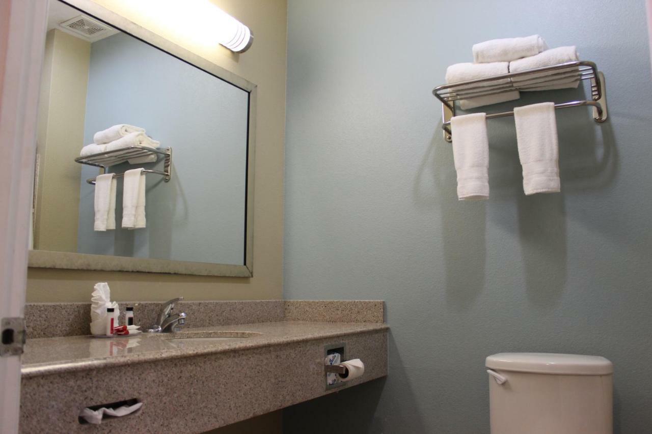 Horizon Inn & Suites Pearsall 外观 照片