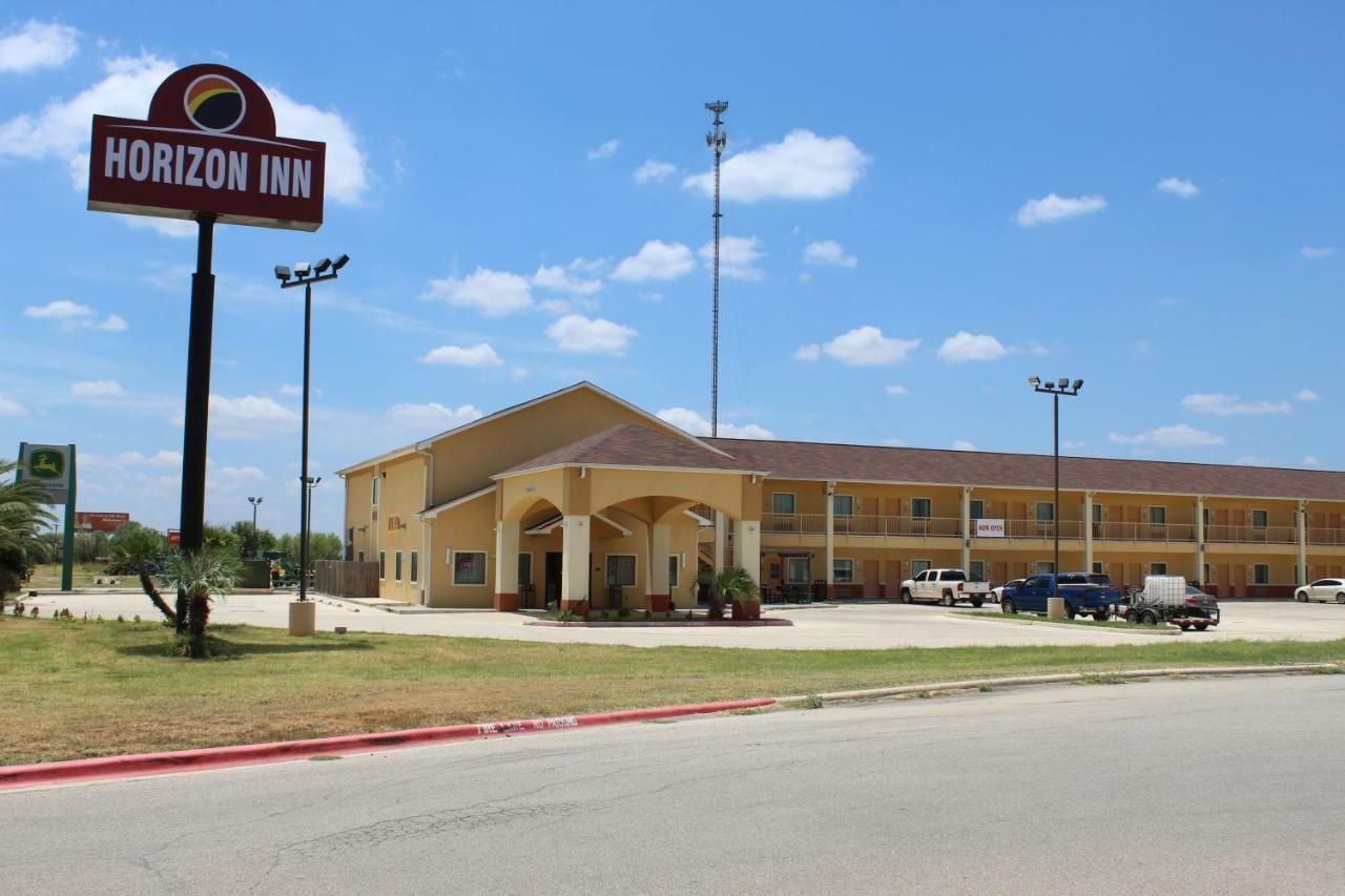 Horizon Inn & Suites Pearsall 外观 照片